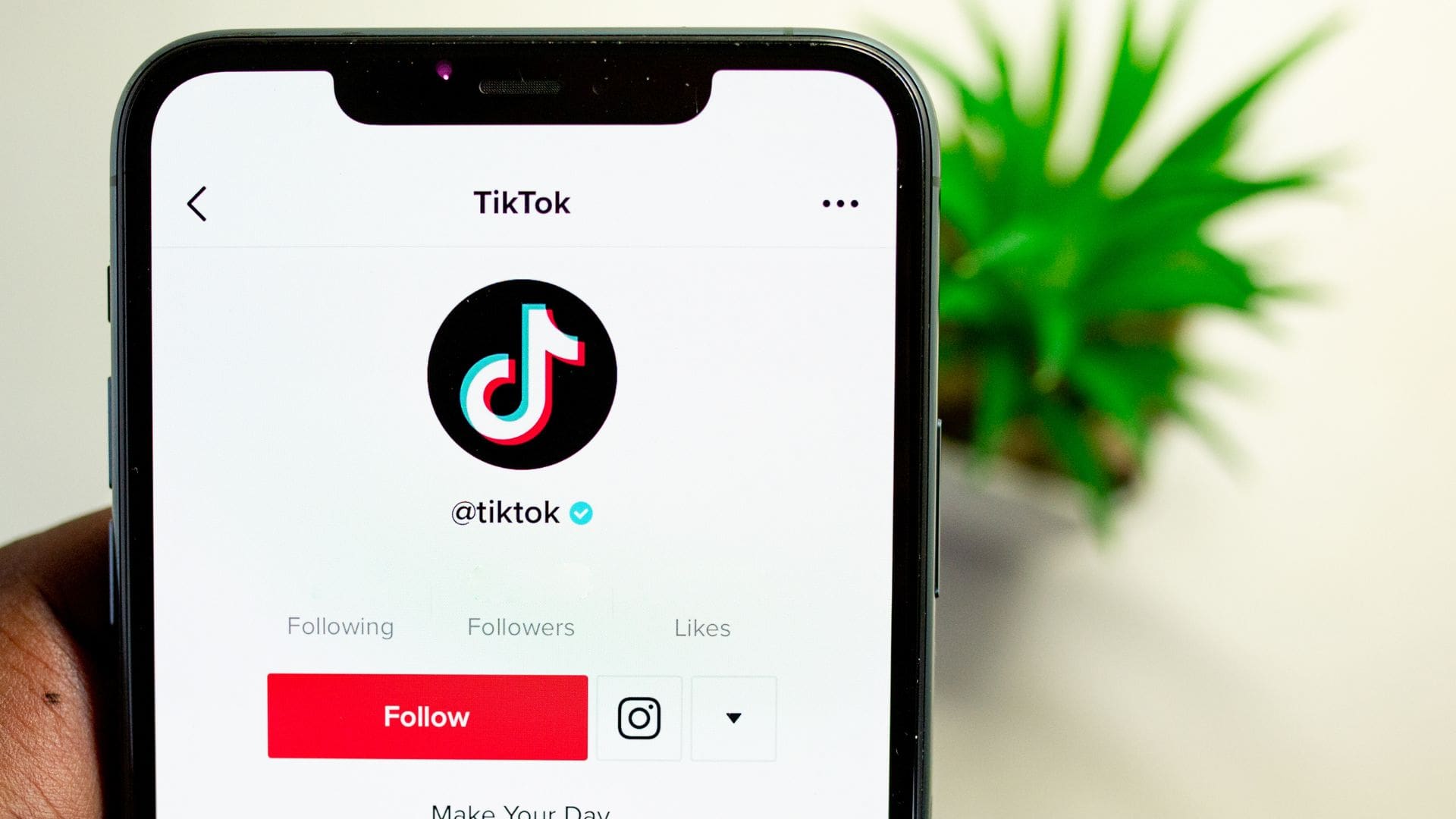 TikTok Releases a Guide With Tips for Increasing Sales During the Holidays in 2023